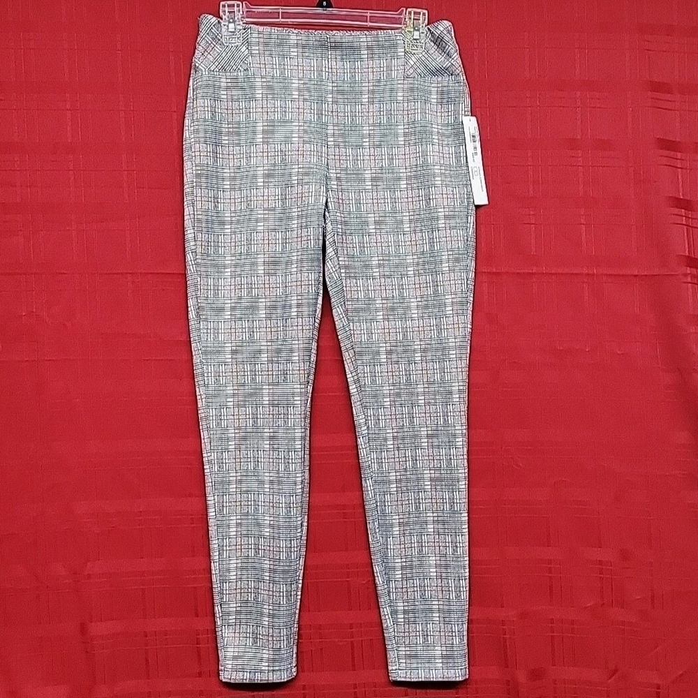 Tribal plaid Flat Front Pull On Ankle Pant  Women's Size P/S NWT
